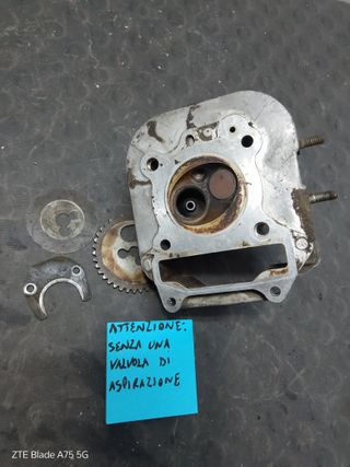 Testata Piaggio Liberty ET4 Vespa 125 senza valvol