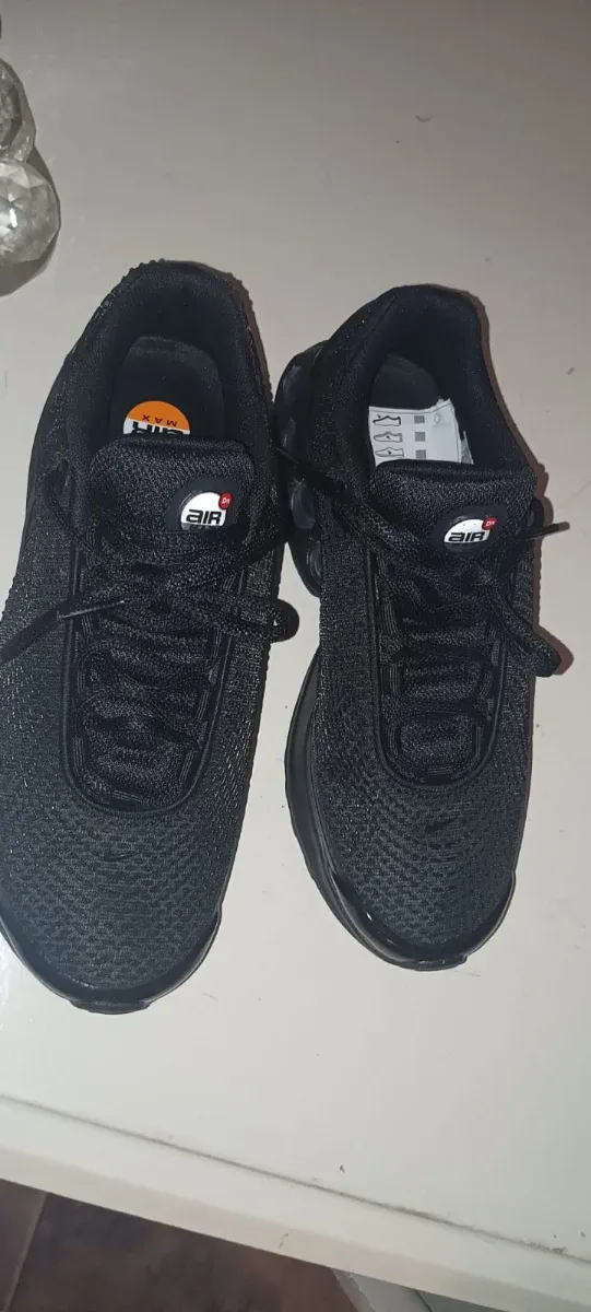 Zapatillas Nike DN Negras