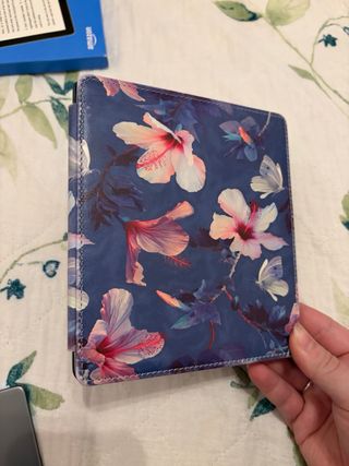 Kindle Oasis 10+ con custodie