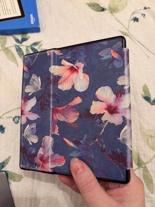 Kindle Oasis 10+ con custodie