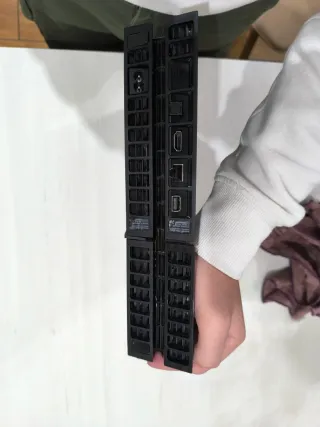 PlayStation 4 (PS4) Nera - Pezzi di Ricambio