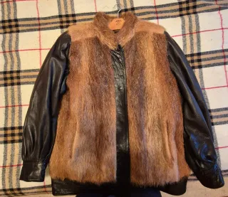 Cazadora piel natural con mangas de cuero