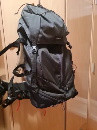 Mochila Forclaz Negra/Gris