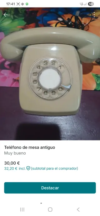 Teléfono de mesa antiguo beige