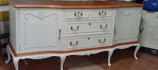 Aparador Vintage Blanco y Dorado