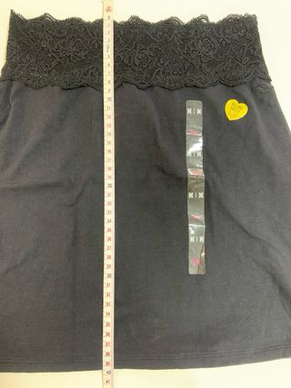 【Victoria's Secret】Falda negra con encaje Talla M