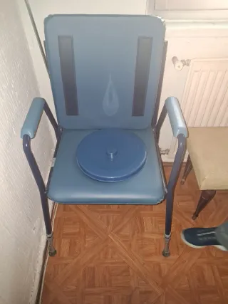 Silla para ancianos o personas poca movilidad