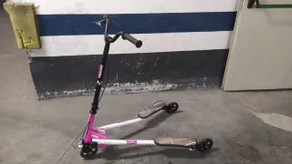 Patín de 3 ruedas rosa