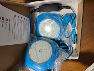 Luci LED per piscina LyLmLe