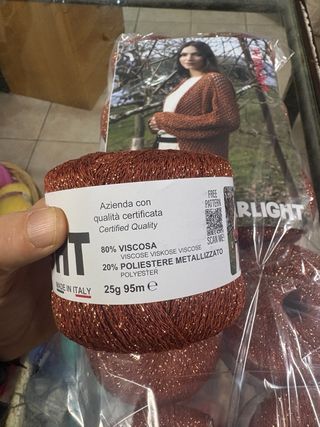 10 Gomitoli Viscosa/Lurex Rame