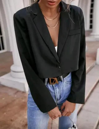 Blazer crop negra