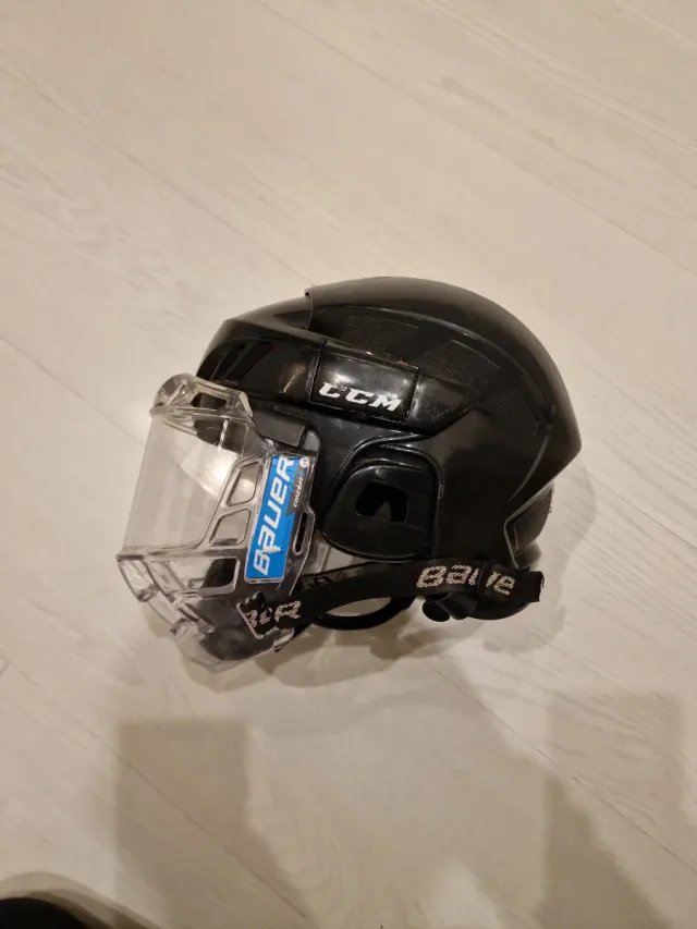 Casco CCM Concept 3 Patines Talla M
