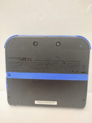 Nintendo 2DS Nera e Blu