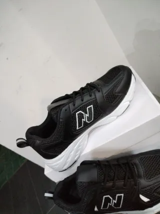 Scarpe ginnastica .38 nere