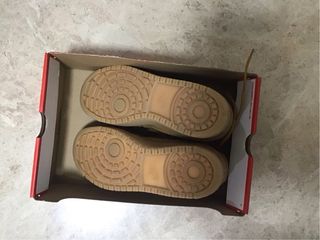 Zapatillas Nike Beige Talla 43