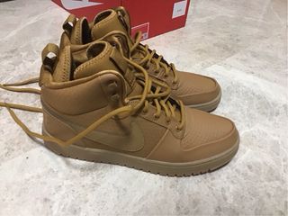 Zapatillas Nike Beige Talla 43