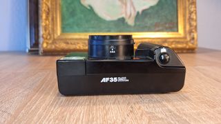 Cámara Canon AF35ML 35mm Negra