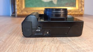 Cámara Canon AF35ML 35mm Negra