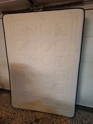 Colchón y Somier 135x190