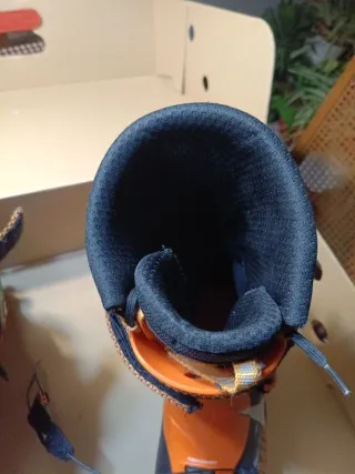 Botas Esquí Atomic Backland Carbon