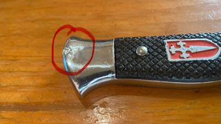 Herramienta con escudo