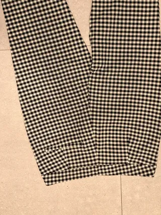 Pantalón cuadros blanco y negro