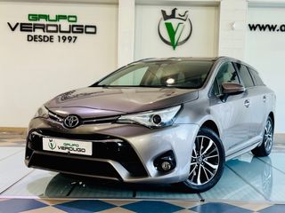 Toyota Avensis 2015