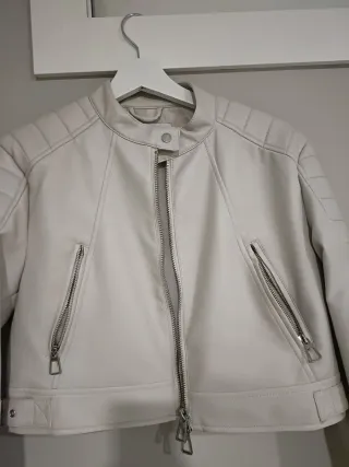 Chaqueta motera beige