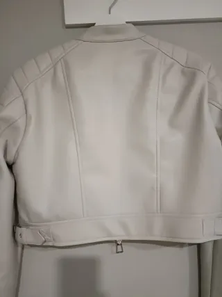 Chaqueta motera beige