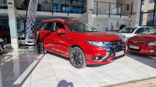 Mitsubishi Outlander Hibrido! *Ofertas navidad