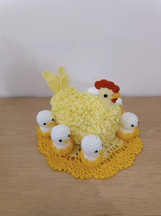 Gallina y pollitos crochet, 34 cm