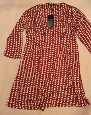 Camisón Laura JO Paris Talla M roja blanco