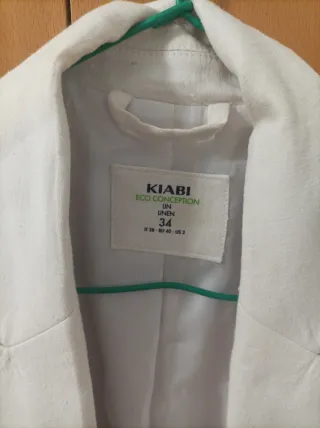 Americana Kiabi Blanca Talla S