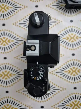 Kit d Fotografía Analógica YASHICA FX-3 SUPER 2000