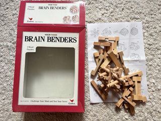 Set de wood puzzles/rompecabezas de madera Brain