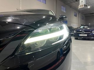 Volvo V40 D2 MOMENTUM 2019