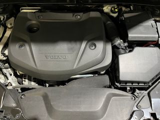 Volvo V40 D2 MOMENTUM 2019