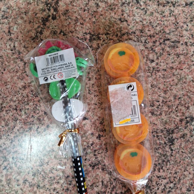 2 Matite con Gomme da Cancellare