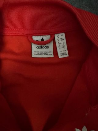 Chaqueta Adidas Roja con Rayas Blancas