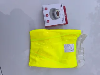 Baliza V16 y Chaleco Reflectante Alta Visibilidad