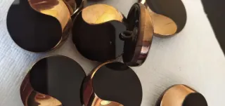 11 Botones cristal Negros y Dorados vintage.