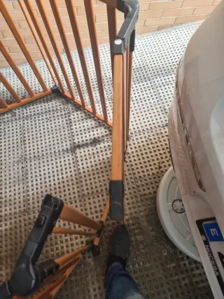 Parque Modular para Perros Marrón