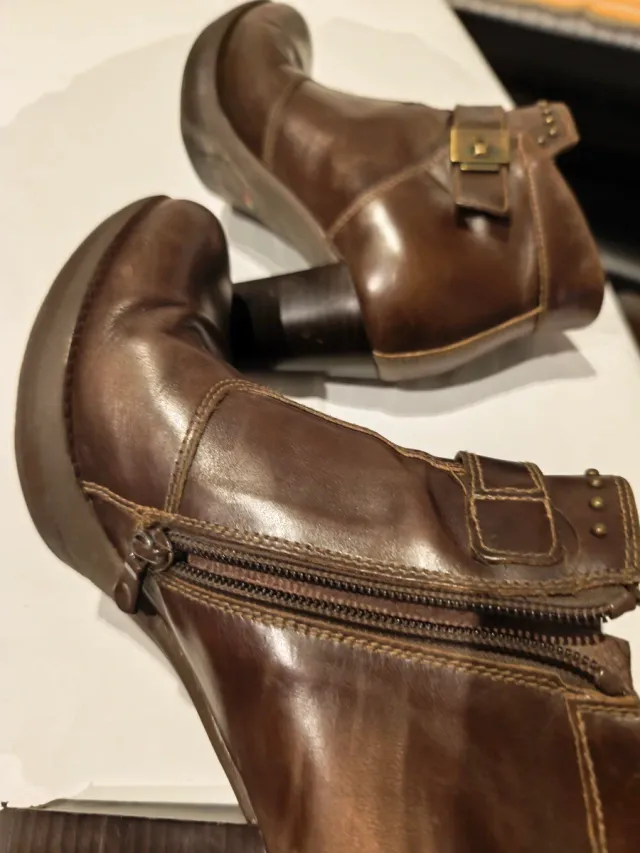 Botines Nero Giardini Marrones