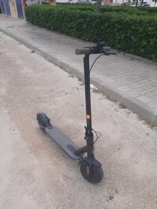 Patinete Eléctrico Negro