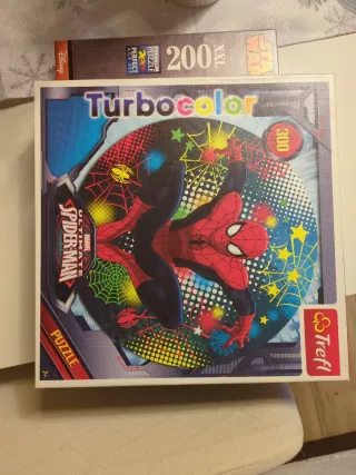 Puzzle Trefl Spiderman 300 piezas.