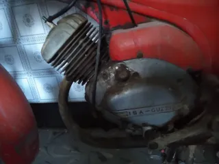 Moto Guzzi Dingo 49cc Roja