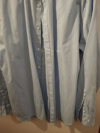 Camisa azul claro de chico sin usar