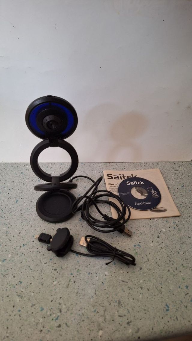 Webcam Flexi-Cam di Saitek