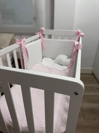 Cuna de bebé blanca. Marca Mi Cuna