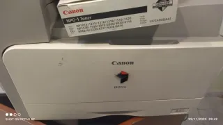 Fotocopiadora Canon Beige y Azul